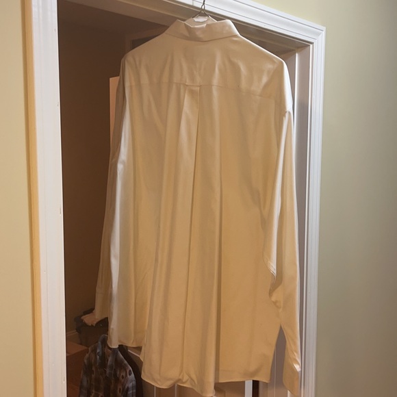 Croft & Barrow cream colored dress shirt - Picture 2 of 3